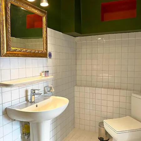 Petek Fenerbahce Kadikoy 4* İstanbul